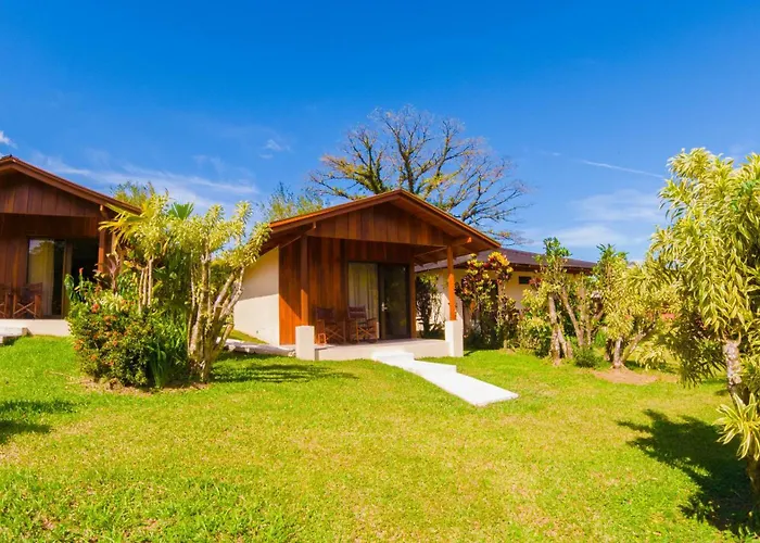 Arenal Paraiso Resort Spa & Thermo Mineral Hot SpringsResort Hotel